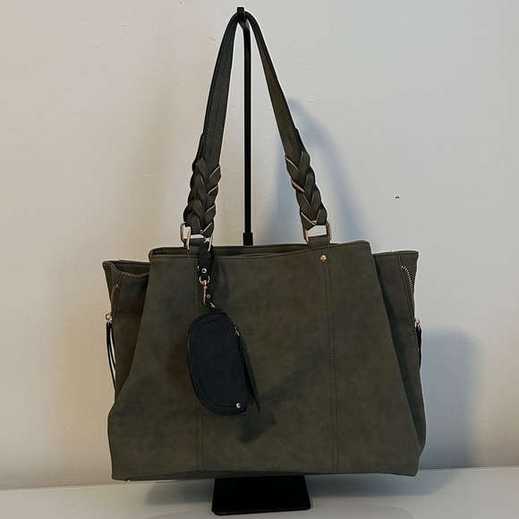 Olive Green Tote Bag second hand in good condition , like new - Picture 1 of 16